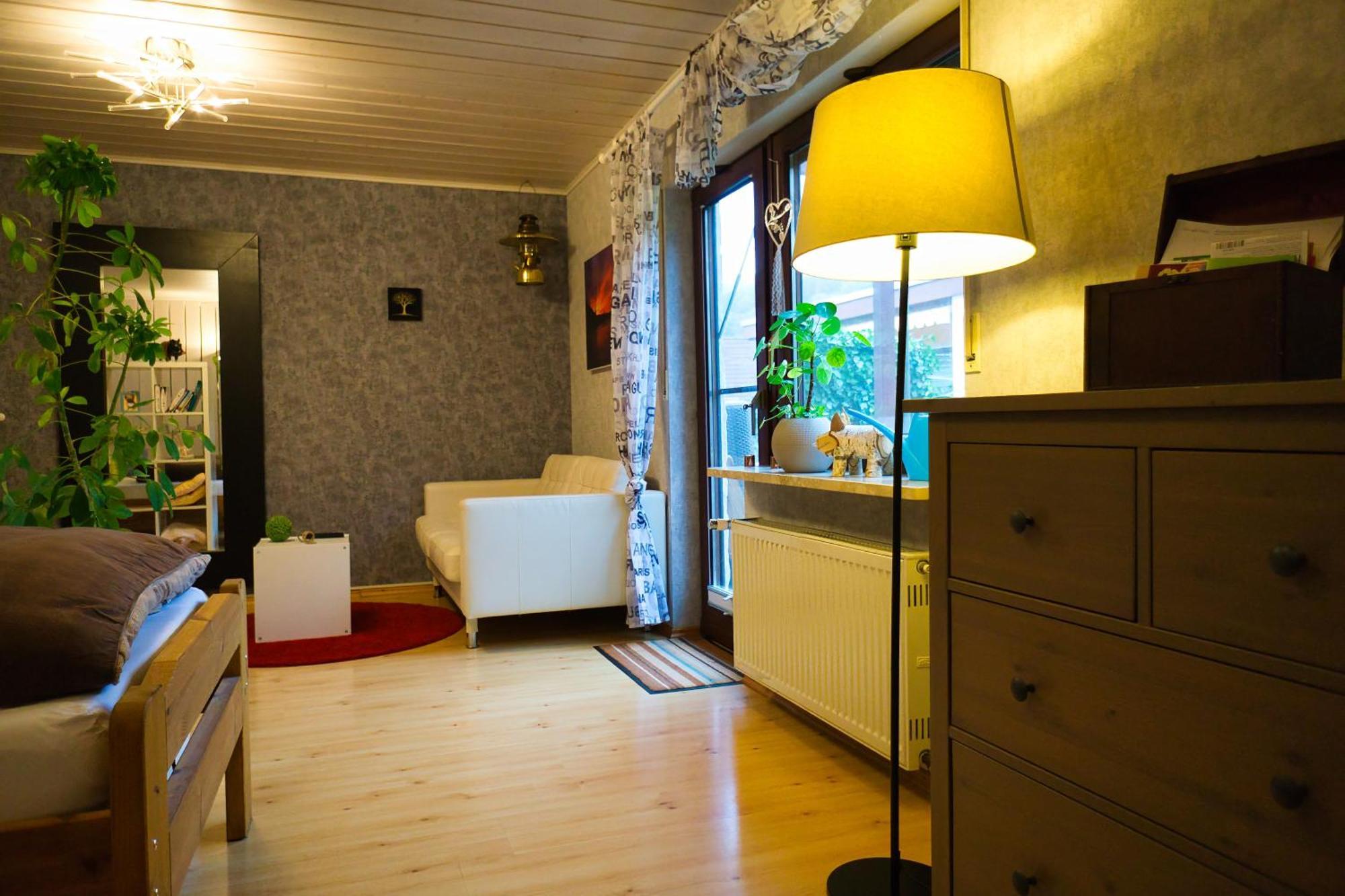 Gemütliche Wohnung mit Neckarblick Eberbach  Exterior foto